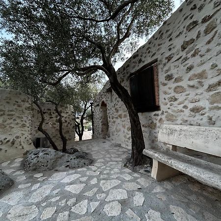 Roba Degli Ulivi Bed & Breakfast Agrigento Ngoại thất bức ảnh