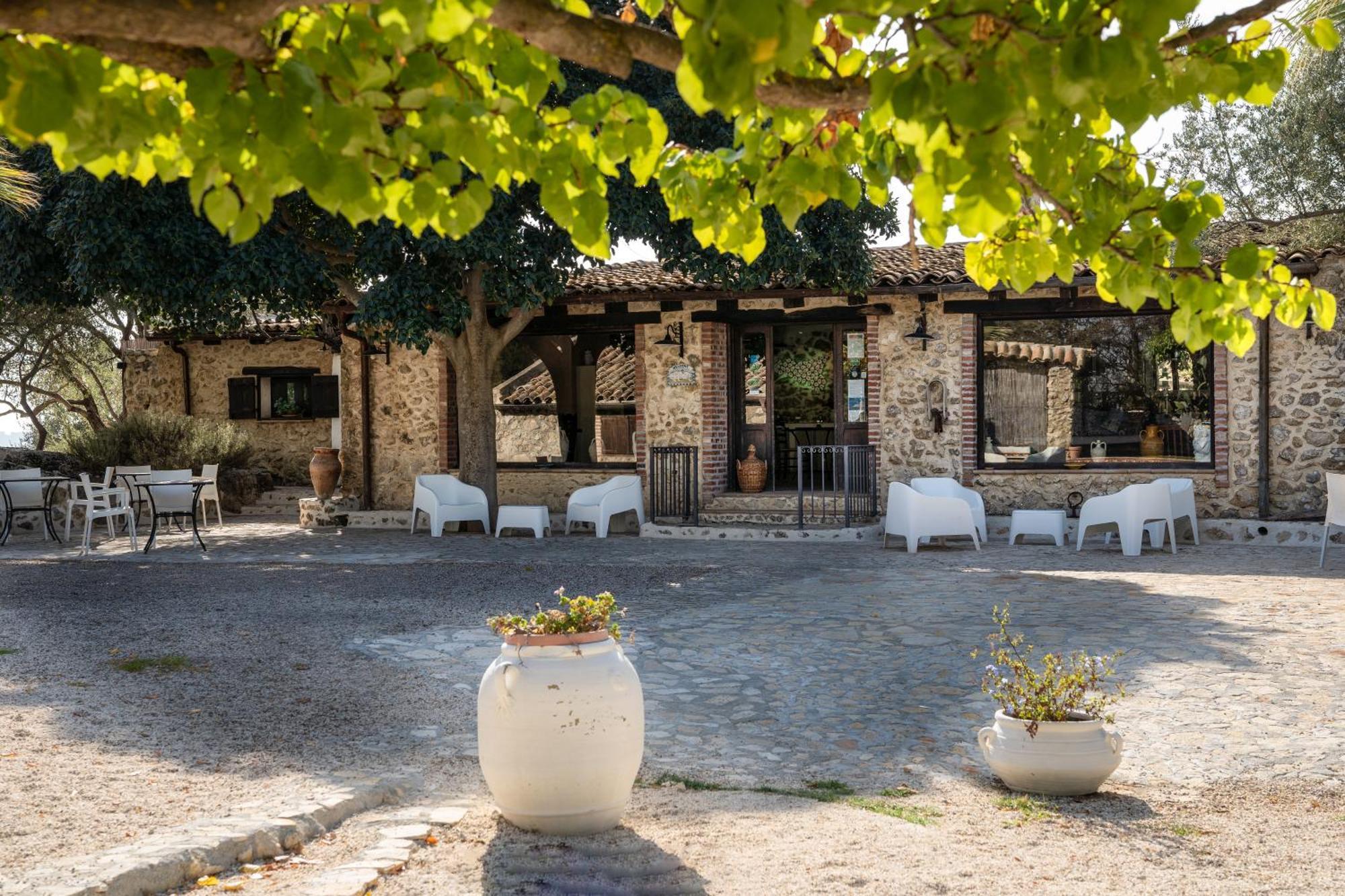 Roba Degli Ulivi Bed & Breakfast Agrigento Ngoại thất bức ảnh