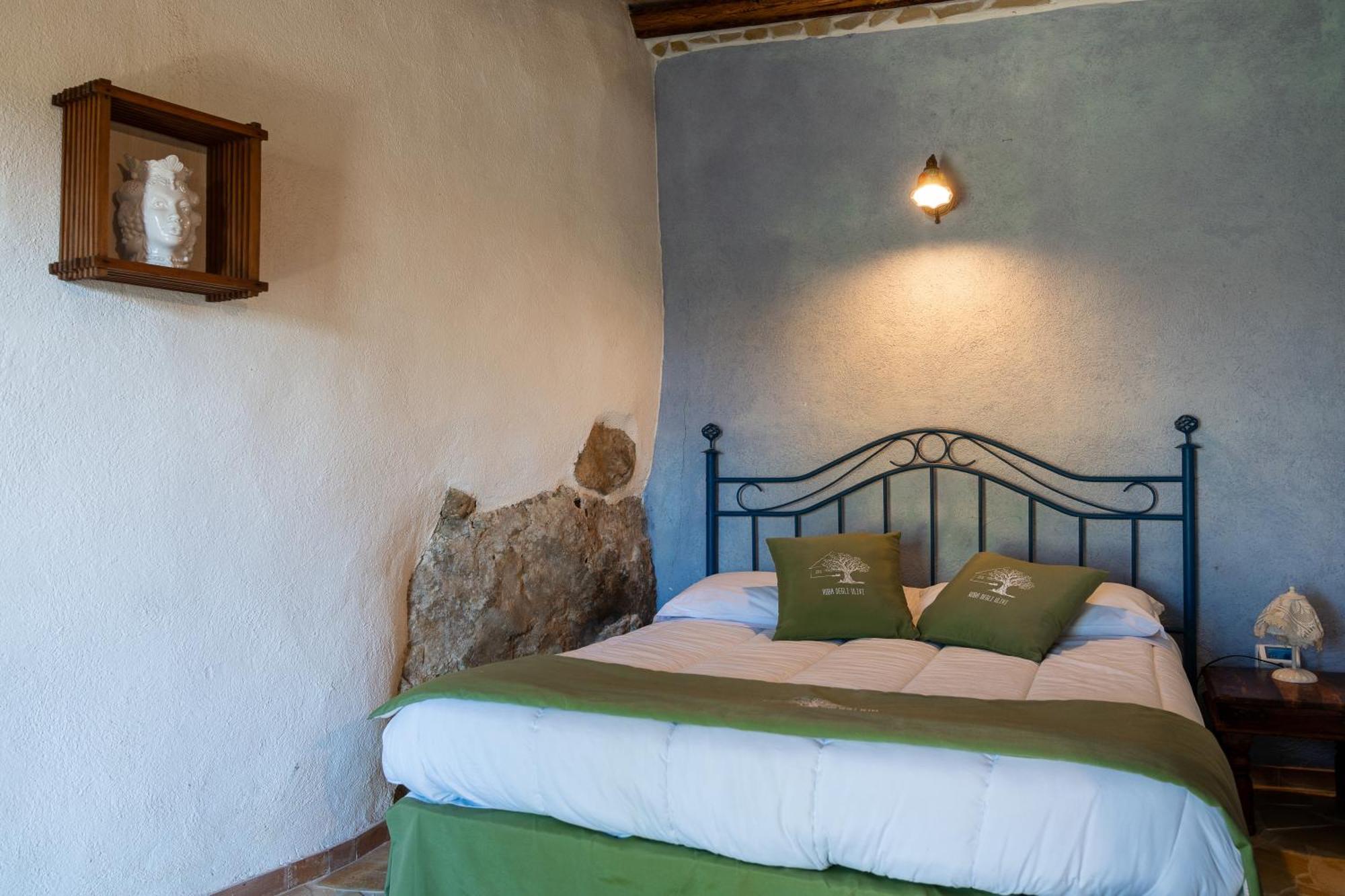 Roba Degli Ulivi Bed & Breakfast Agrigento Ngoại thất bức ảnh