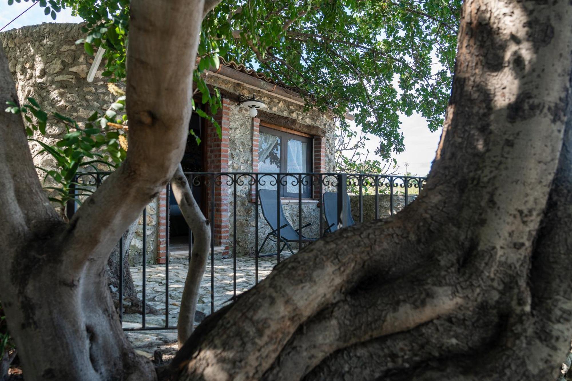 Roba Degli Ulivi Bed & Breakfast Agrigento Ngoại thất bức ảnh